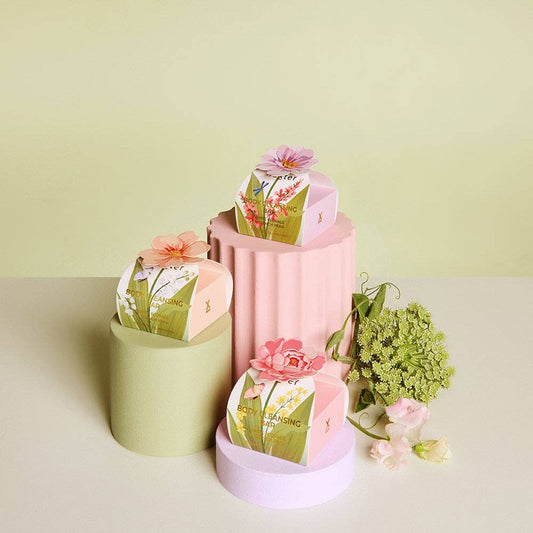 Body Cleansing Bar Gift Box - Peach Flower - White Florals & French Pear - Huxter