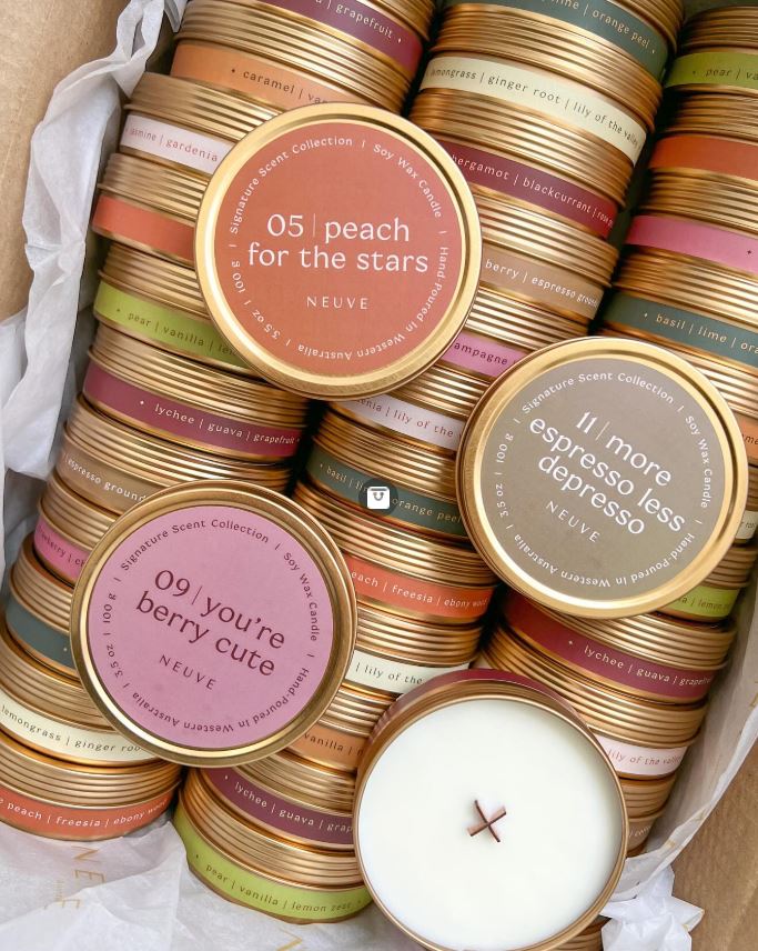 Neuve Golden Tin Candle