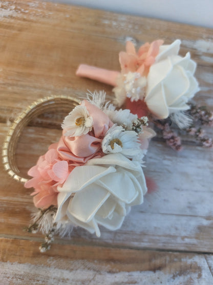 Corsages & Buttonholes