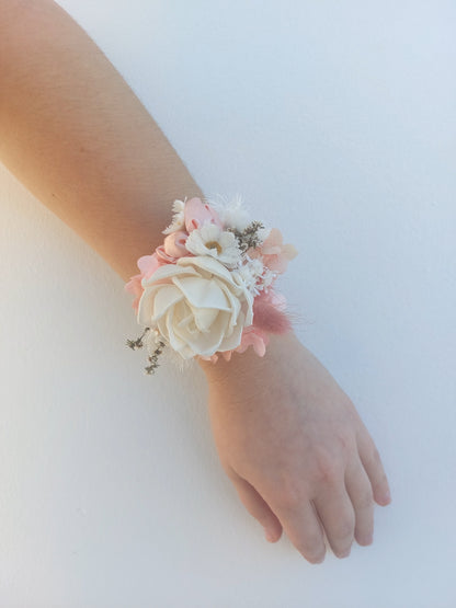 Corsages & Buttonholes