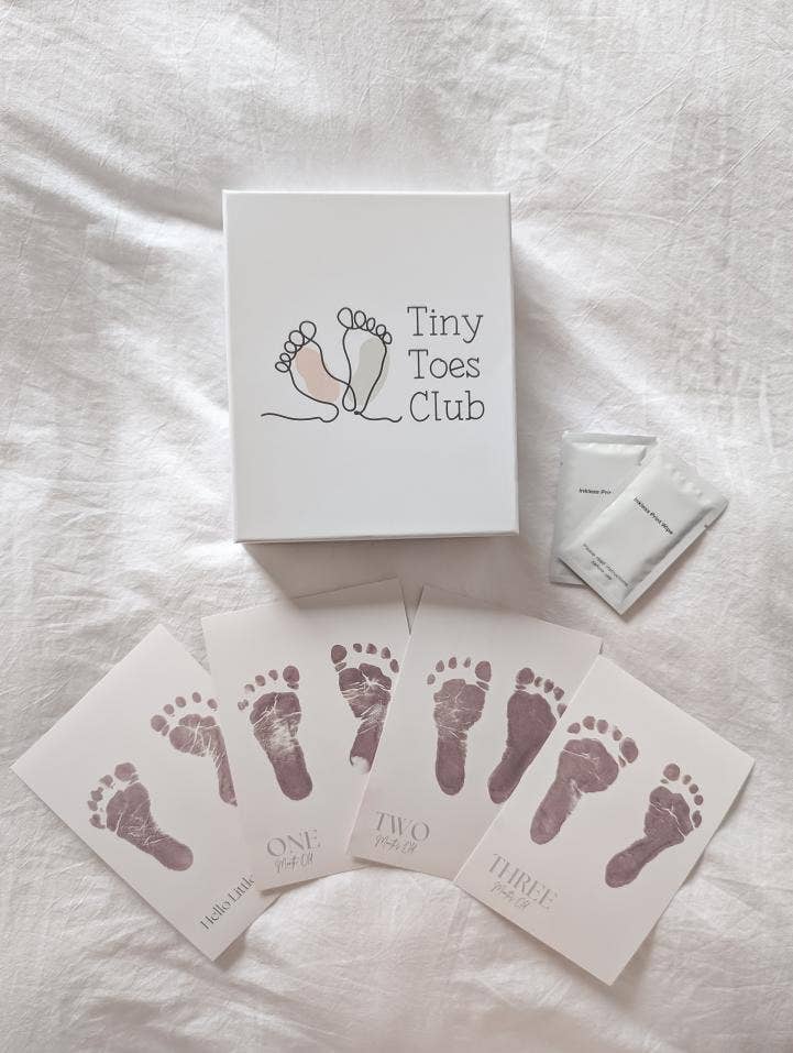 Ink-Free Baby Milestone Card Kit - Tiny Toes Club
