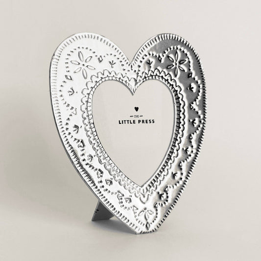 Faux Tin ~ Heart travel/desk photo frame ~ Silver