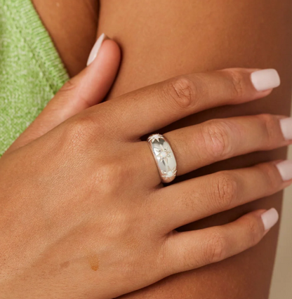 Alina Ring - Toni May