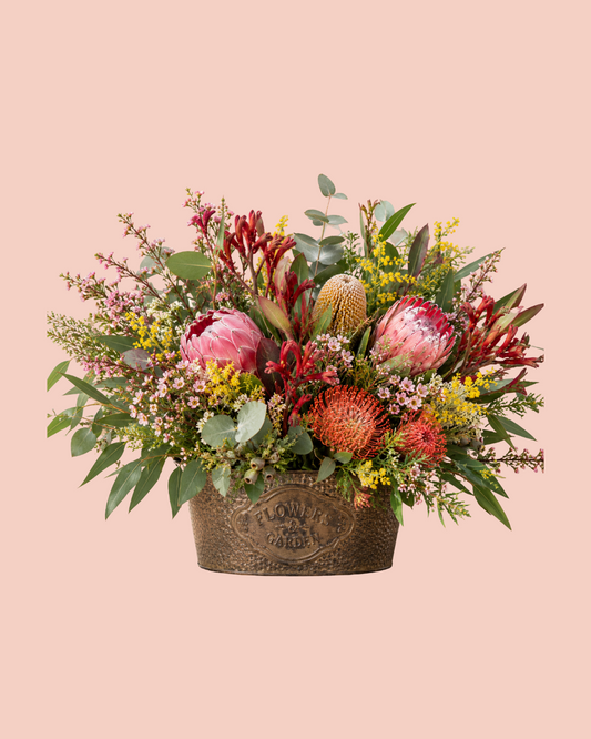 Fresh Floral Arrangement Workshop Sunday 6th December 12:30pm