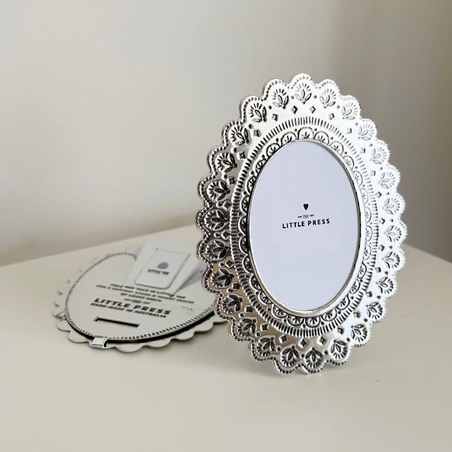 Faux Tin ~ Oval travel/desk photo frame ~ Silver