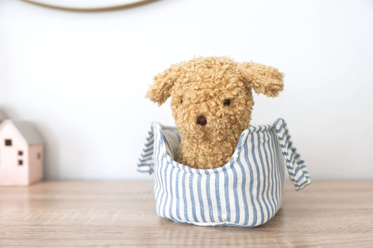 Puppy in Carrier 'Toffee' - Alimrose